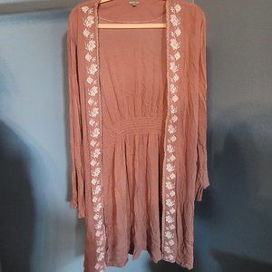 Long Flowy Pink/Beige Duster with White Embroidery from Charlotte Russe